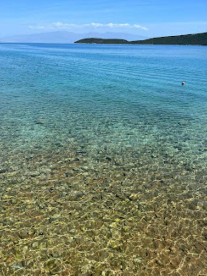 Villa Little Bit Of Heaven Sourpi Esterno foto